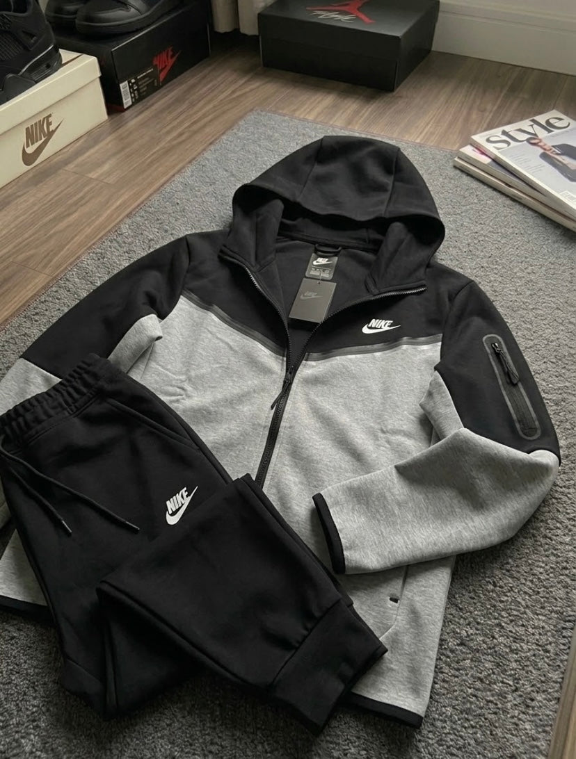Nike tech Fleece